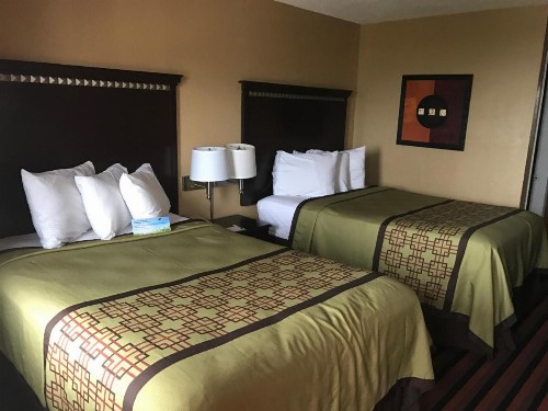 Days Inn by Wyndham Corpus Christi Beach - image 8