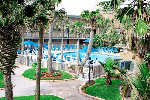 Island House BeachFront Condo Hotel