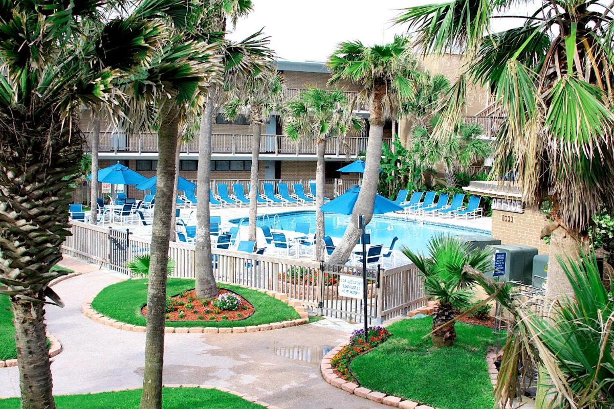 Island House BeachFront Condo Hotel - main image