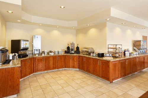 Country Inn & Suites by Radisson Corpus Christi TX - image 4