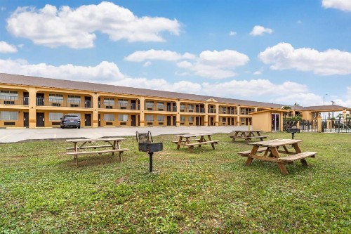 Best Western Padre Island - image 29