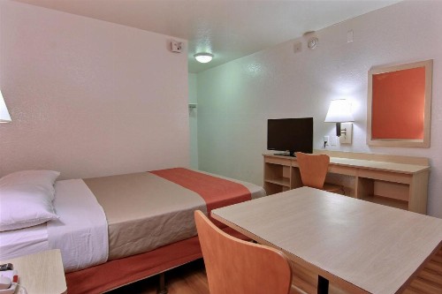 Motel 6-Corpus Christi TX - Northwest - image 13