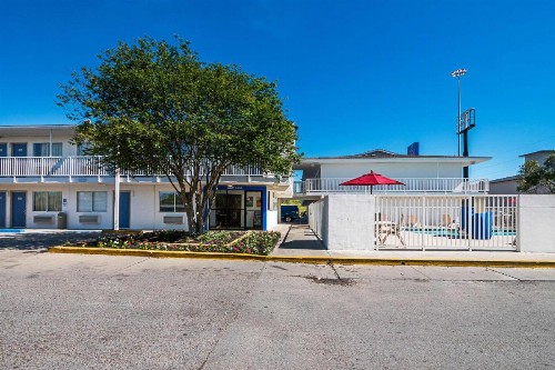 Motel 6-Corpus Christi TX - Northwest - image 14