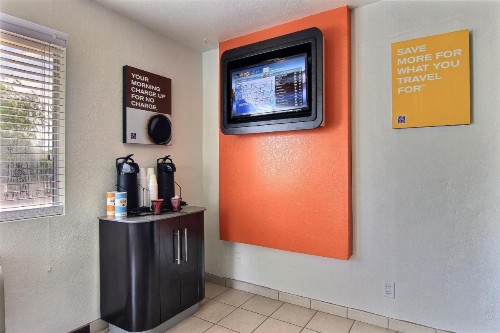 Motel 6-Corpus Christi TX - Northwest - image 42