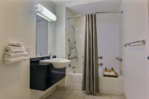 Motel 6-Corpus Christi TX - Northwest - image 47