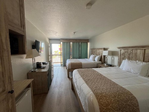 Hotel DeVille - image 19