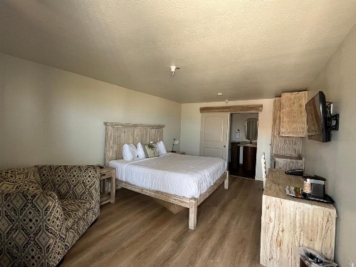 Hotel DeVille - image 22