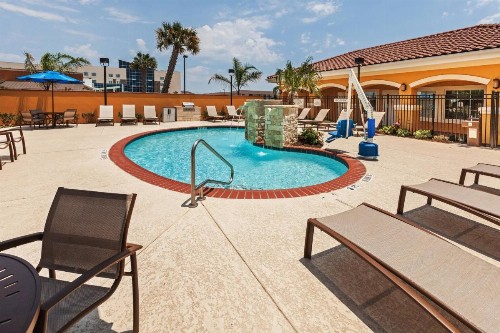 TownePlace Suites by Marriott Corpus Christi - image 11