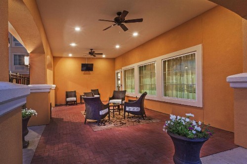 TownePlace Suites by Marriott Corpus Christi - image 8