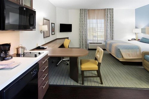 Candlewood Suites Corpus Christi South/Naval Base - image 18