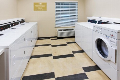 Candlewood Suites Corpus Christi South/Naval Base - image 19