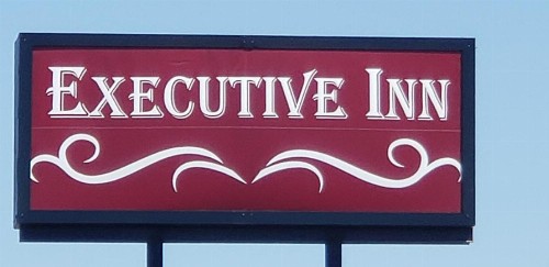 Executive Inn - image 8