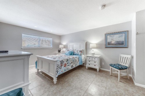 Compass Condos - image 6