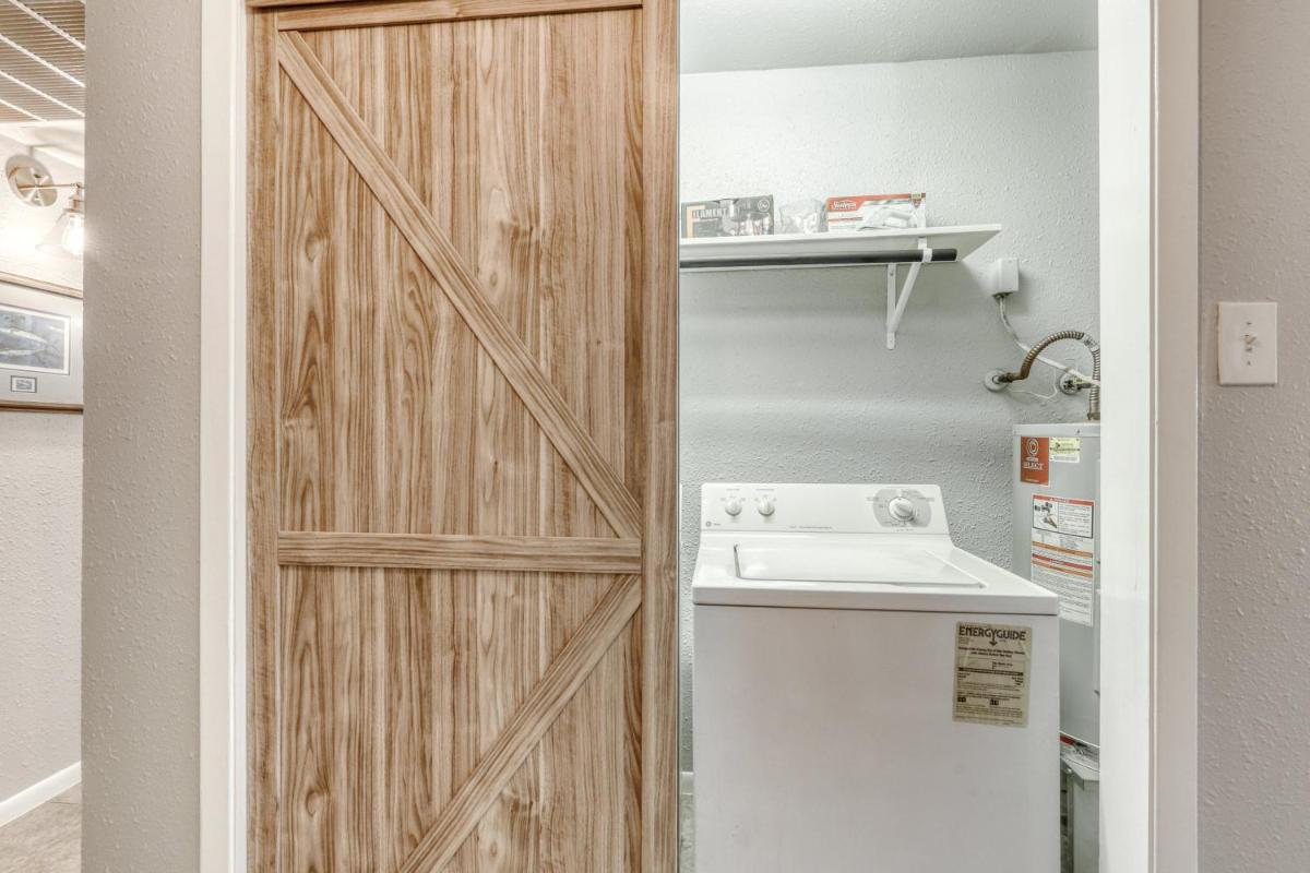 Compass Condos - image 7