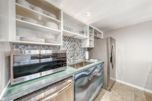 Compass Condos - image 9