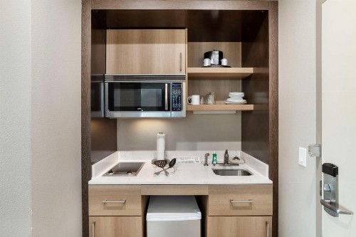 Best Western Executive Residency IH-37 Corpus Christi - image 13