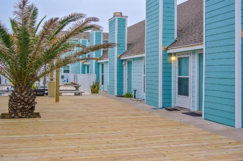 Leeward Cove B4 - image 12