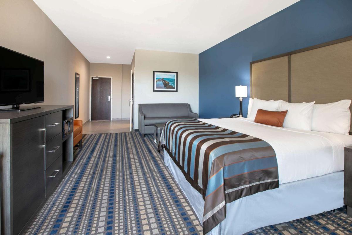 Wingate by Wyndham Corpus Christi - image 3