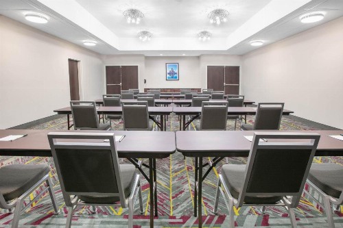Wingate by Wyndham Corpus Christi - image 8