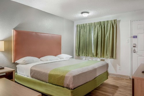 Studio 6-Corpus Christi TX - North - image 9