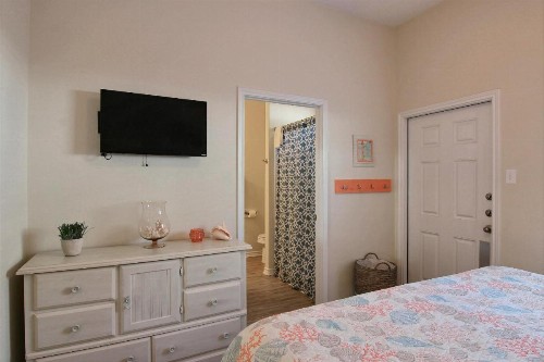 Seaside Paradise - image 10