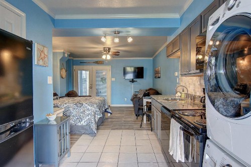 Anchor Resort II - image 6