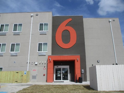 Motel 6-Corpus Christi TX - image 11