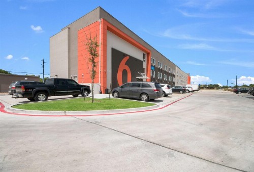 Motel 6-Corpus Christi TX - image 2