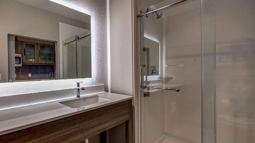 Executive Residency by Best Western Corpus Christi - image 10