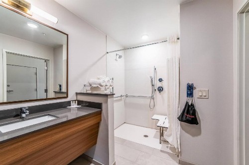 Fairfield Inn & Suites by Marriott Corpus Christi Central - image 17
