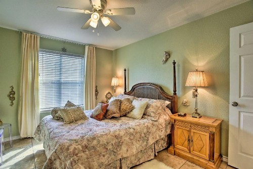 Corpus Christi Escape with Pool on Packery Channel! - image 9