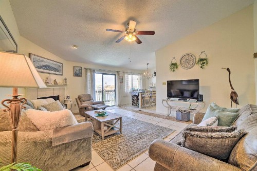 Canalfront Retreat with Dock Lift and Pool Access - image 2