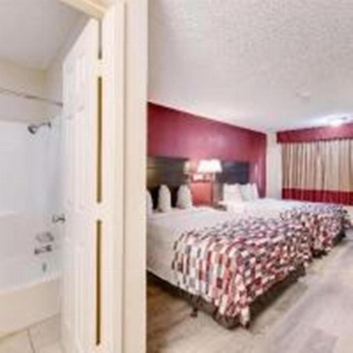 Red Roof Inn Corsicana - image 3