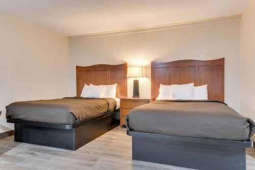Suburban Extended Stay - image 14