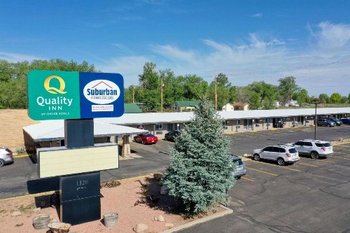 Quality Inn - image 1
