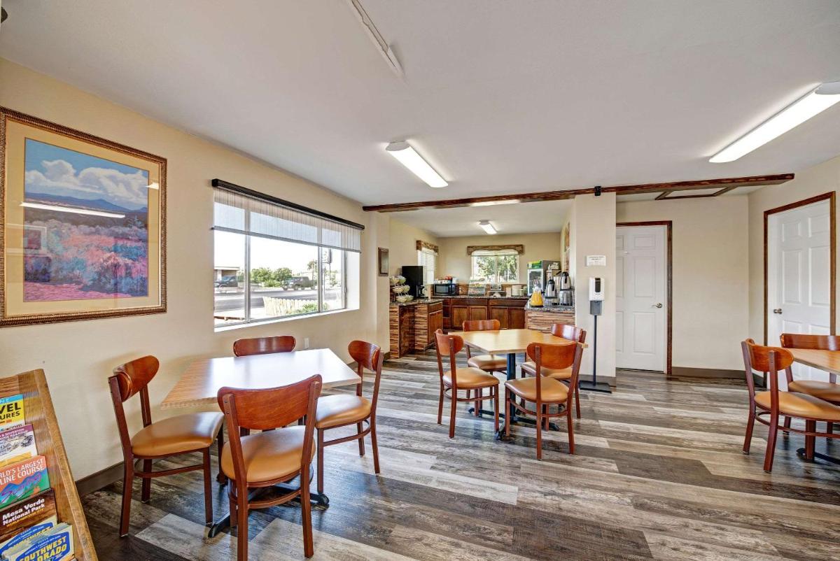 Quality Inn - image 3