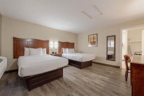 Quality Inn - image 39