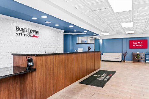 Ramada Hotel & Conference Center by Wyndham Cortland - image 45