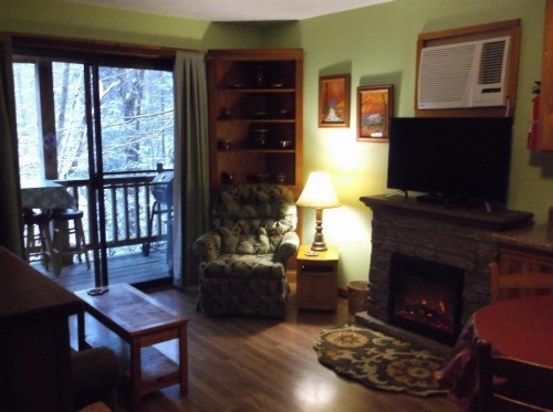 Garden of Eden Cabins - image 2