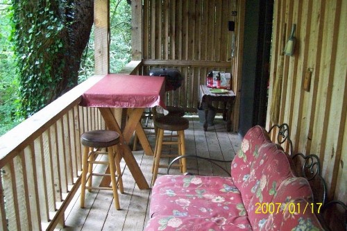 Garden of Eden Cabins - image 9