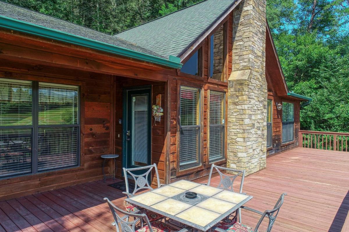 Moosetrax Cabin - image 2