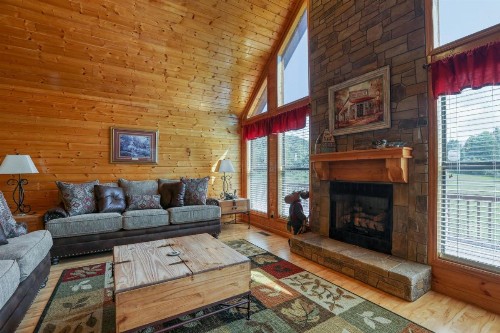 Moosetrax Cabin - image 27