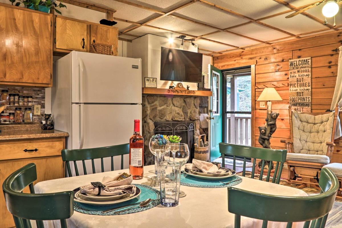 Cosby Cozy Cove Escape with Deck and Fire Pit! - image 4