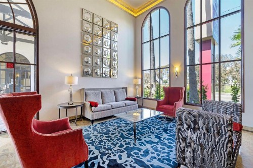 Best Western Plus Newport Mesa Inn - image 18