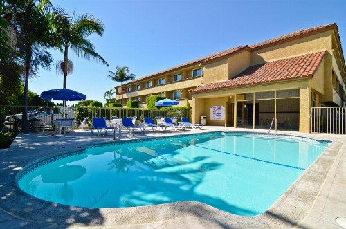 Best Western Plus Newport Mesa Inn - image 37