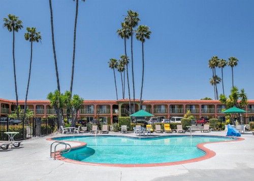 Vagabond Inn Costa Mesa - image 31