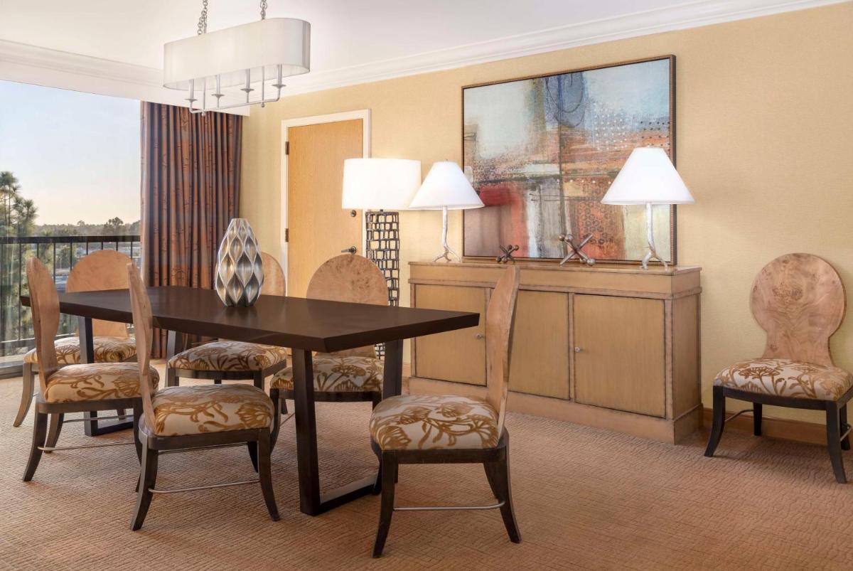Hilton Orange County/Costa Mesa - image 7
