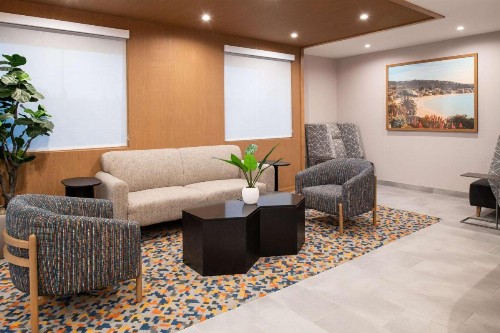 Holiday Inn Express Costa Mesa an IHG Hotel - image 10