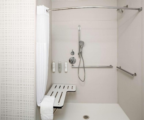 Holiday Inn Express Costa Mesa an IHG Hotel - image 31