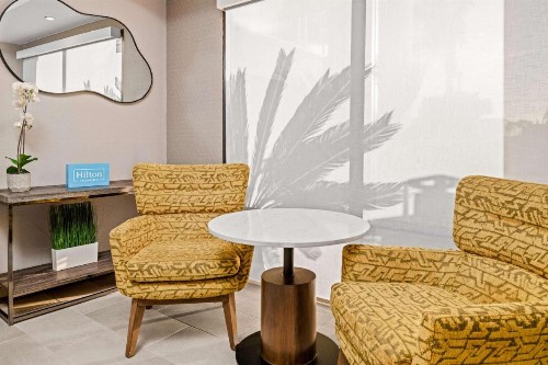 Holiday Inn Express Costa Mesa an IHG Hotel - image 5